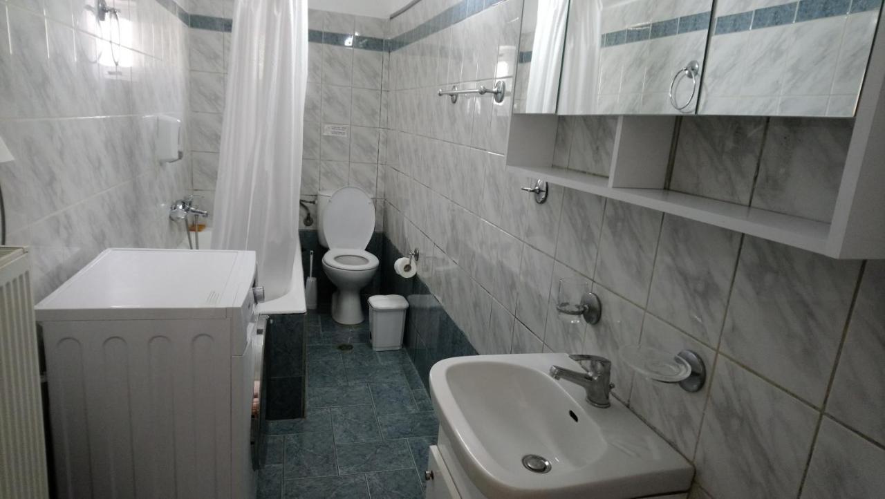 Vacation House In Stroggili Агиос-Иоаннис-Перист Экстерьер фото